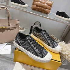 Fendi Low Shoes